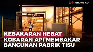 Kebakaran Pabrik Tisu di Karawang 4 Karyawan Alami Sesak Napas  OneNews Update [upl. by Oribelle107]