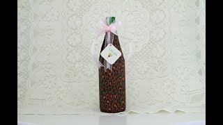 Bottle Gift Wrapping Quickie Hack [upl. by Barncard]