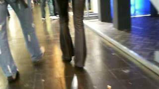 braune Lederhose bei einer Messe [upl. by Nereus]