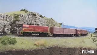 Locomotiva U5B na escala N [upl. by Camile]