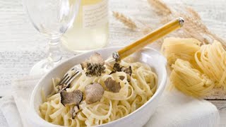 Recette  Tagliatelle à la truffe [upl. by Adnotal]