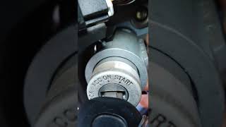 Ignition key Lock Cylinder Mazda3 como quitar El cilindro de ig [upl. by Artair]