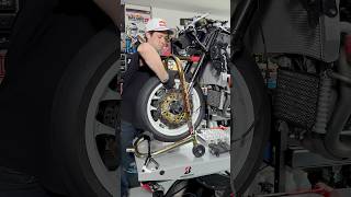 Yamaha R1 Teardown bikebuild r1 yamahar1 superbike garage93 aaroncolton [upl. by Sorkin]