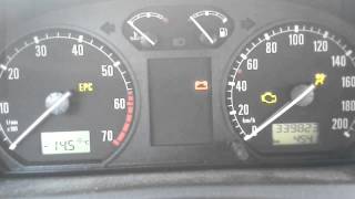 Skoda Fabia 14 16V cold start 15°C [upl. by Aderf]