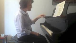 Edna Golandsky discusses RH arpeggios in Beethoven Op 27 No 2 3rd movement [upl. by Aihtenyc]