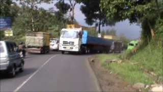 Dongfeng Truck Test Drive Part1 [upl. by Yorgerg47]