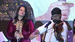 Aate jaate Hanste Gaate Live performance by Maestro Uttam Singh amp Rupa Chak Film Maine Pyar Kiya [upl. by Anavi]