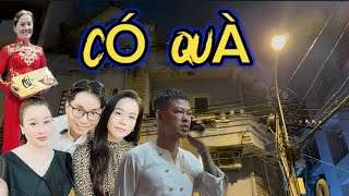 NS Song Minh Nói Về NSUT VŨ LINH  HỒNG LOAN Khoe Quà HỒNG NI Tặng Vk Ck Trong Buổi Đấu Giá [upl. by Yehs240]