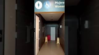 Vigilante graba fantasma en el Aeropuerto El Dorado de Bogotá [upl. by Elvie]