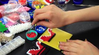 Video Tutorial Slitta Babbo Natale Pyssla albero di natale Full HD 1080p Ita Christmas hama beads [upl. by Sinnej]