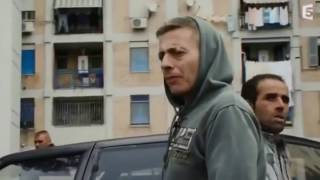 Napoli Italy Camorra Mafia napolitaine immersion trafic dealers DOCUMENTAIRE EN Français HD [upl. by Bowler]