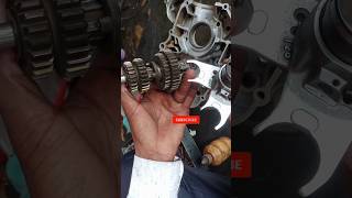 Bike gearbox assembly gear kabootri shortvideo short viralvideo trending youtubeshorts [upl. by Asyal]