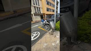 Vehículo de Tránsito Mal estacionado en Anserma Caldas🚨🚓🚦 [upl. by Drice]