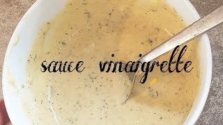 SAUCE VINAIGRETTE FAIT MAISON [upl. by Eldridge811]