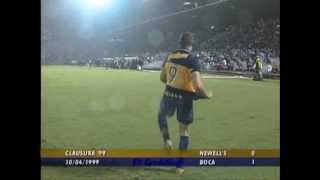 Gol de Palermo a Newells y festejo bailando 10041999 [upl. by Nipahc]