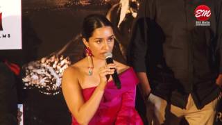 Shraddha Kapoor apologizes to Shah Rukh Khan fans [upl. by Raamal]