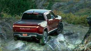 2024 Rivian R1T USA Car Technology [upl. by Catherin183]