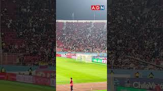 Hinchas venezolanos se retiran del estadio en medio del partido entre Chile y Venezuela [upl. by Neall]