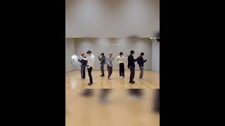 Upper Side Dreamin choreo goes well with this BTS song ENHYPEN bts 21stcenturygirls enhypen [upl. by Suryt733]