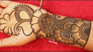 Very beautiful stylish front hand mehandi ka design  easy mehendi design  Simple wedding mehndi [upl. by Katrina]