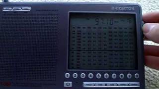 Tecsun PL380 vs Degen DE1103 receiving a weak distant radio [upl. by Efeek]