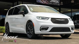 2024 Chrysler Pacifica REVIEW chrysler pacifica [upl. by Gnolb]