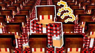 ESCONDEESCONDE COM DISFARCE DE AUTHENTIC REVERSO NO MINECRAFT    Minecraft EscondeEsconde [upl. by Gabby]