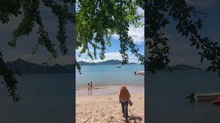 PANTAI CAROLIN familyvlog bermain seru jalanjalan akhirpekan liburanbersama [upl. by Vernon592]