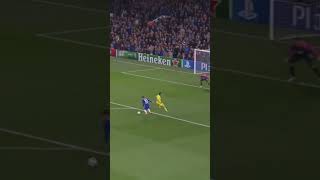 HAZARD SKILLS edenhazard futbol zionlennox shorts futbol [upl. by Eerol11]