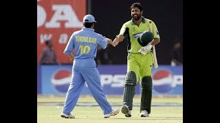 A Fighting Century By Inzamam ul Haq Against India Pakistan vs India 1st ODI 2004 [upl. by Malina319]