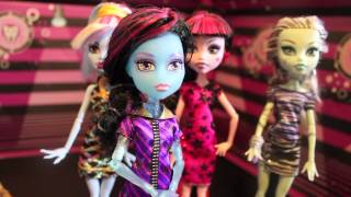 Monster High Next Top Fashion Designer  Season 2  Ep 7 [upl. by Elleuqram]