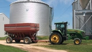 Aves Farms  Unloading Wheat on 7132013 [upl. by Eehtomit]