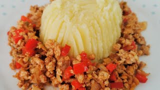 Mashed potato with minced chicken Sizzlingkitchen easymincerecipe  tasty recipe [upl. by Ellerrehs]