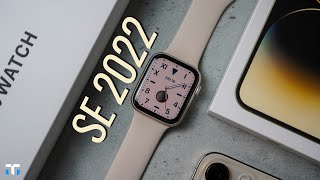 Apple Watch SE 2022 Starlight Unboxing amp First Impressions Old But New [upl. by Ariak664]