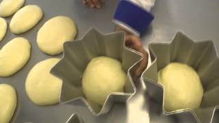 Video ricetta Pandoro con Bimix Panettone Colomba [upl. by Aicirtel]