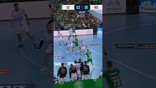 UnterarmKracher von Kristjansson 😱 dynhandball handballbundesliga [upl. by Savihc]