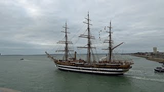 🇮🇹 Italian Navy Tall Ship Amerigo Vespucci Leaving Portsmouth UK [upl. by Naeruat]