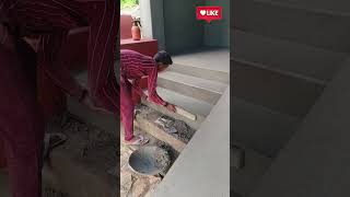 देखिए दोस्तों इस मिस्त्री ने कितना अच्छा जीना बना रहा है ytshorts home construction skills [upl. by Matland442]