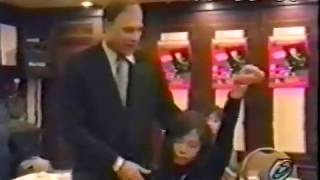 TAIWAN TELEVISION SHOW WITH FAMOUS CHINESE CELEBRITIES HYPNOTIZED BY HYPNOTIST TOM SILVER 1995 [upl. by Harmony]