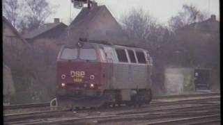 DSB Mz 1434 og 1424 Fredericia st 1989 [upl. by Thier]