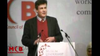 Peter Oborne at the Muslim Leadership Dinner [upl. by Artnoed]