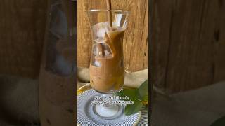 Shake proteico saudável prático refrescante e delicioso  Lilian Chef receitas shorts [upl. by Legir271]