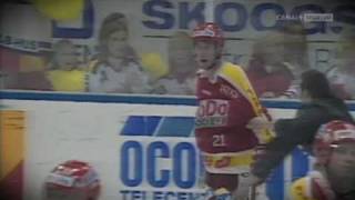 Peter Forsberg förbannad på Börje Johansson 1994 [upl. by Adalard918]