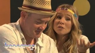 Kristen Bell amp David Koechner Sing a Song About Friendship  Bonnaroo365 [upl. by Aura]