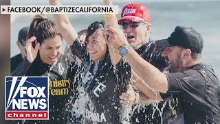 12000 people take the biblical plunge in the largest baptism in US history [upl. by Lesde]