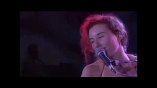 Winter Tori Amos Live Subtitulos español [upl. by Juanne]