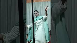 Rajmalun Mai Kus Wani Wariewan Manz Khanmouji By Boya dancer kashmiri song 2024 kashmiri [upl. by Bertram]