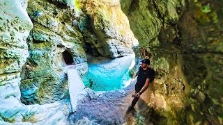 Il paradiso Terrestre in Veneto Un luogo incantato nelle Dolomiti e il paese FANTASMA [upl. by Wittie777]