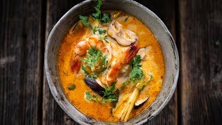 Przepis na tajską ZUPĘ TOM YUM 🍤  UMAMI [upl. by Celia]