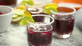 Tinto de Verano  Recetas Fáciles  Food Network Latinoamérica [upl. by Quartis373]